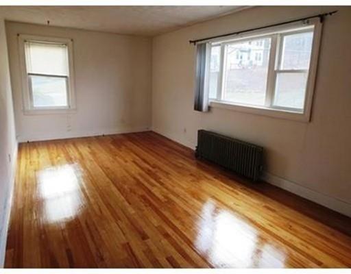 Foto del edificio - 33 Marsh Ave