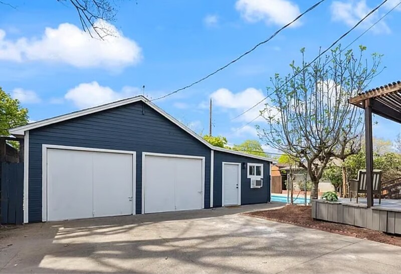 Foto del edificio - 5700 State Ave