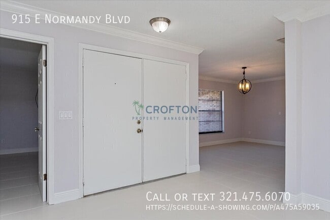 Building Photo - 915 E Normandy Blvd