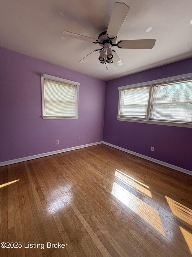 Foto del edificio - 6113 Princess Way