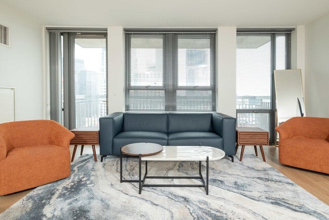 Building Photo - 677-679 Washington Street-ID1322145P