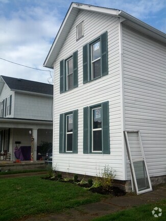 Building Photo - 414 Mount Vernon Rd