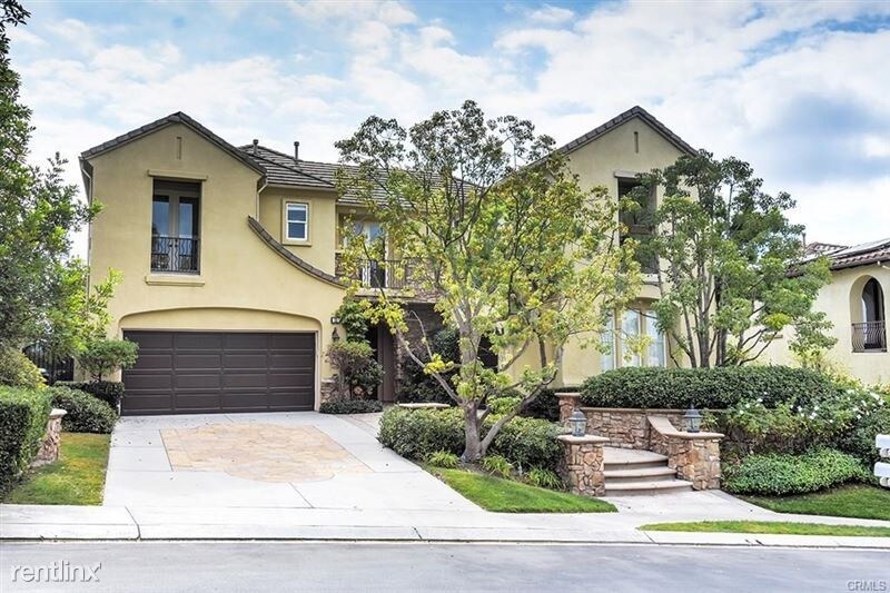 Foto principal - 32 Hubbard Way