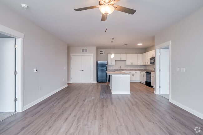 2 habitaciones, 2 baños, 129 metros cuadrados, sala de estar - The Fort at Rail Yard