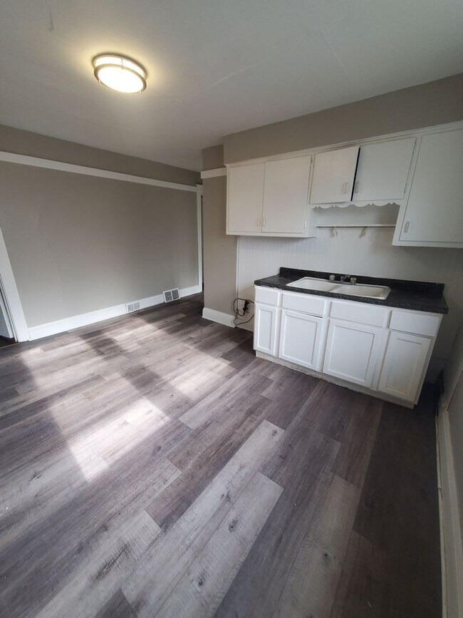 Foto del edificio - 3715 N 24th Pl