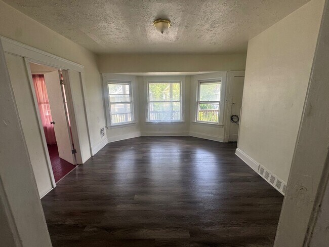 Foto del edificio - 14012 Scioto Ave
