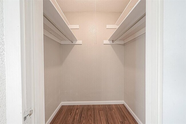 Foto del edificio - 17814 Morrisway Ct