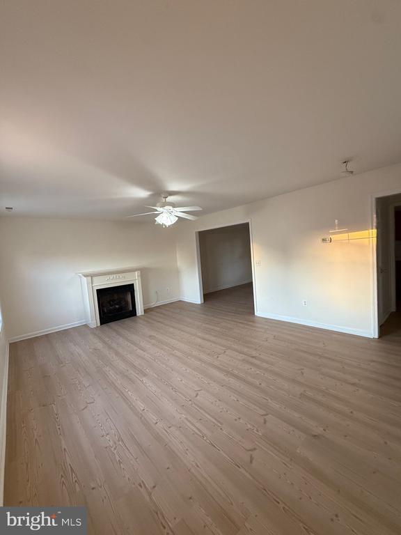 Foto del edificio - 93 Downey Oak Cir