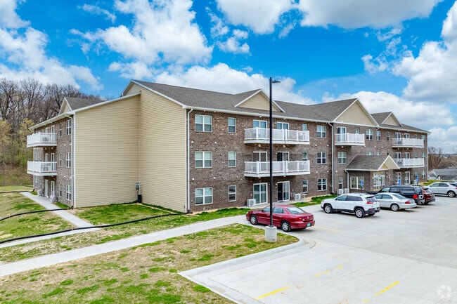 Building Photo - Cottage Bluff Apartments