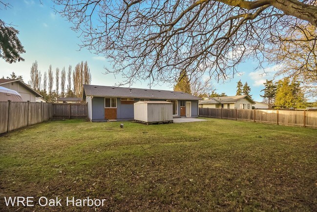 Building Photo - 3 br, 1 bath House - 1034 Ridgeway Drive