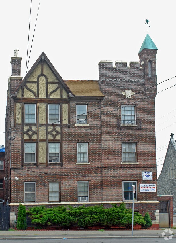 Building Photo - Lincoln Presidential