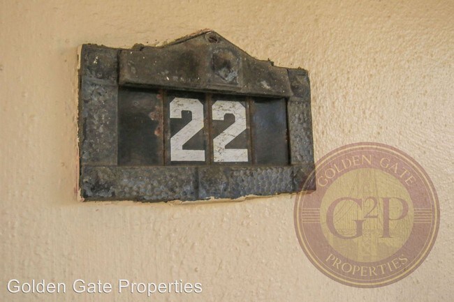 Building Photo - 22 Cole St