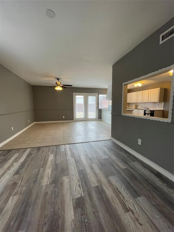 Building Photo - 8802 Linda Vista Dr