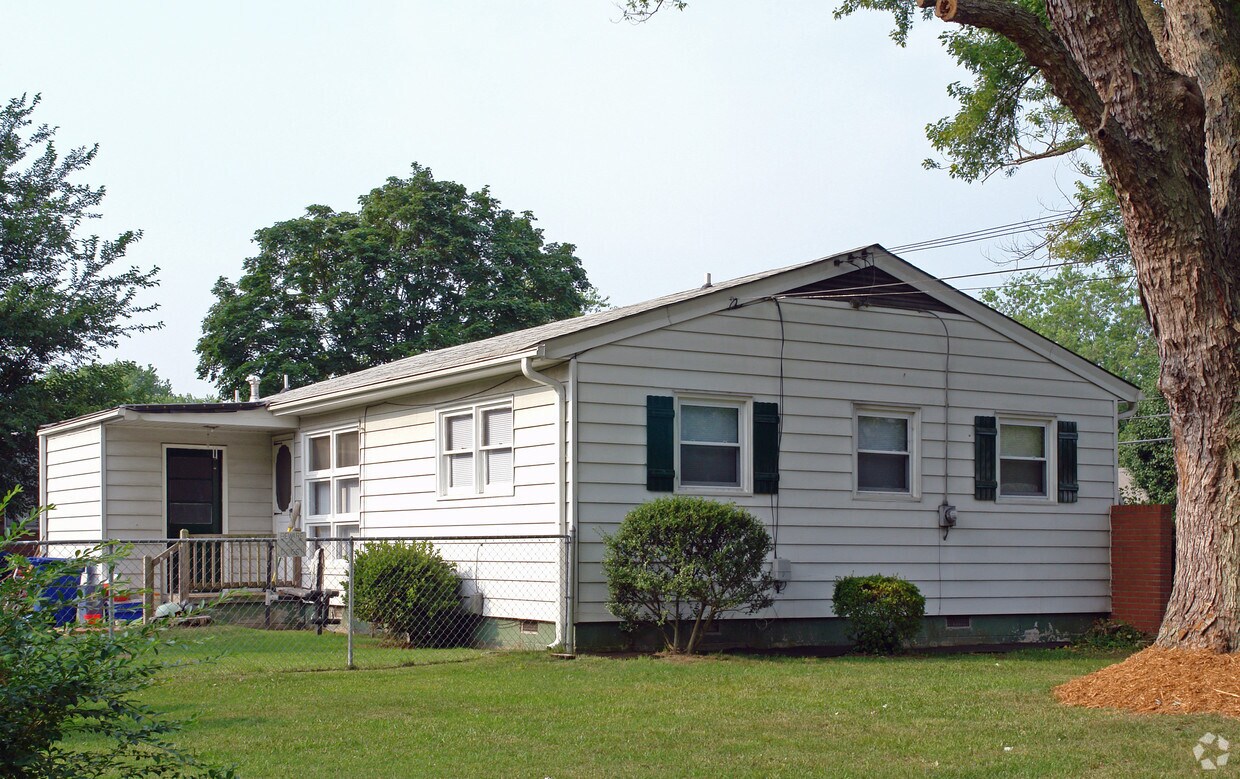 Foto del edificio - 58 Ferguson Ln