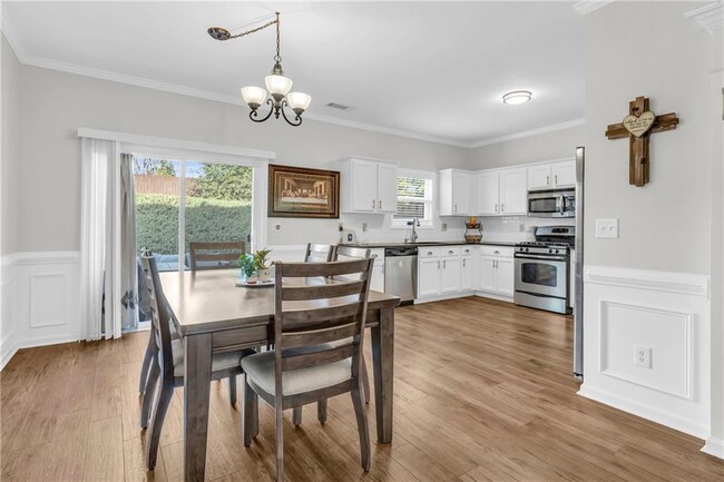 Foto del edificio - 4914 Sherwood Way