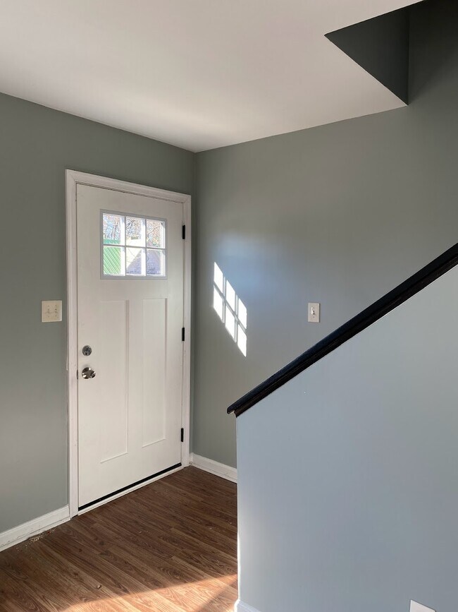 Foto del edificio - 1011 Mark St