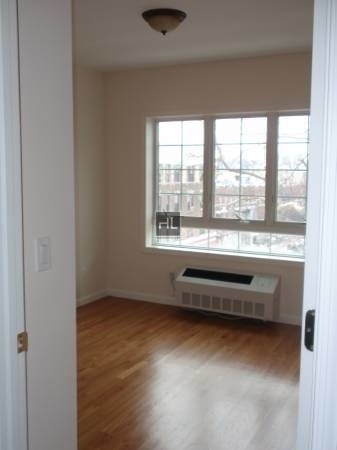Foto del edificio - 2717 Crescent St