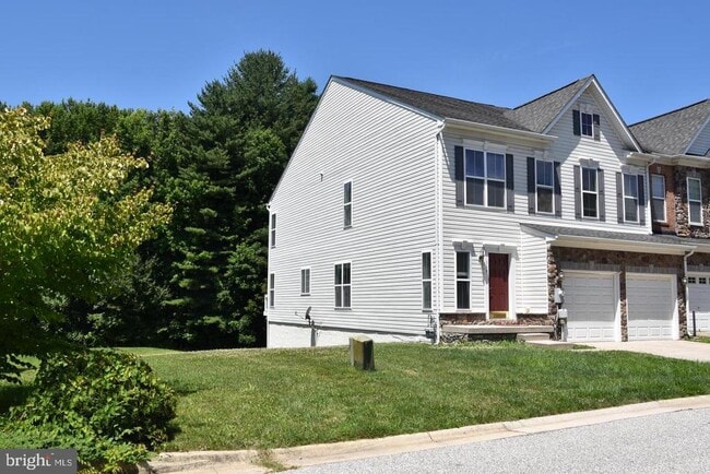 Building Photo - 139 Hokeland Dr