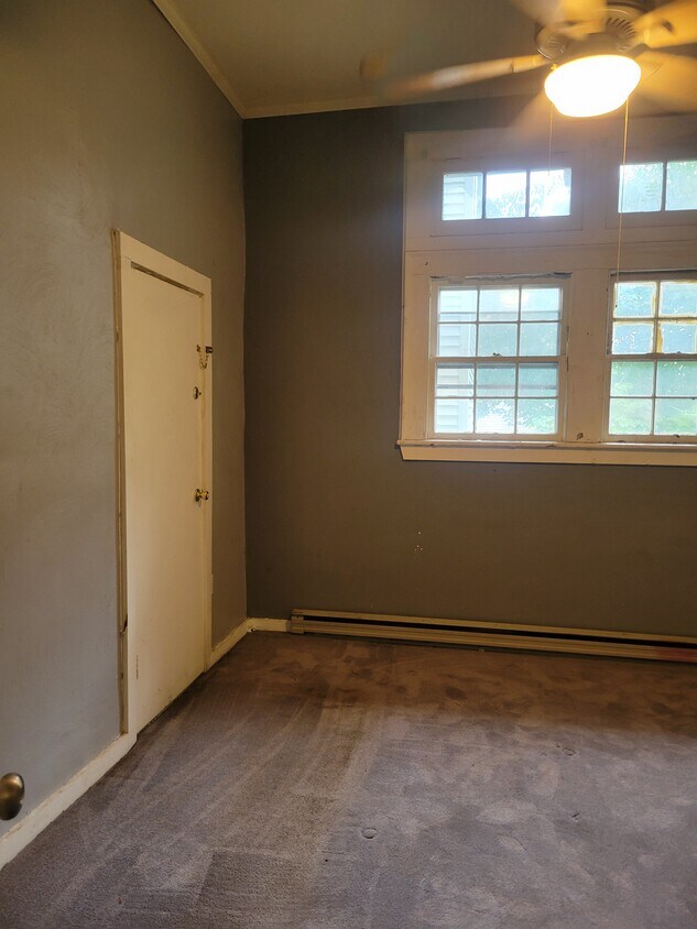 Foto principal - 818 Dinwiddie St