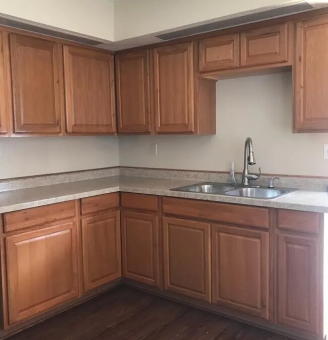 Foto del edificio - 1705-1709 4th Ave N