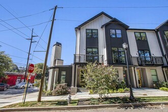 Building Photo - 1350 May Ave SE