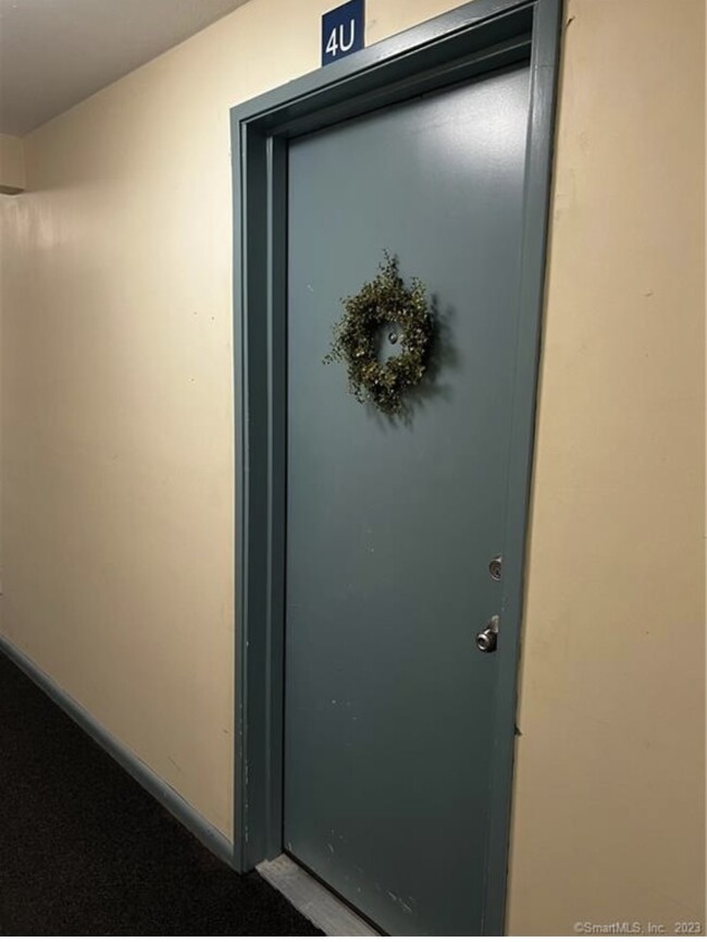 Front door - 70 Farmington Ave
