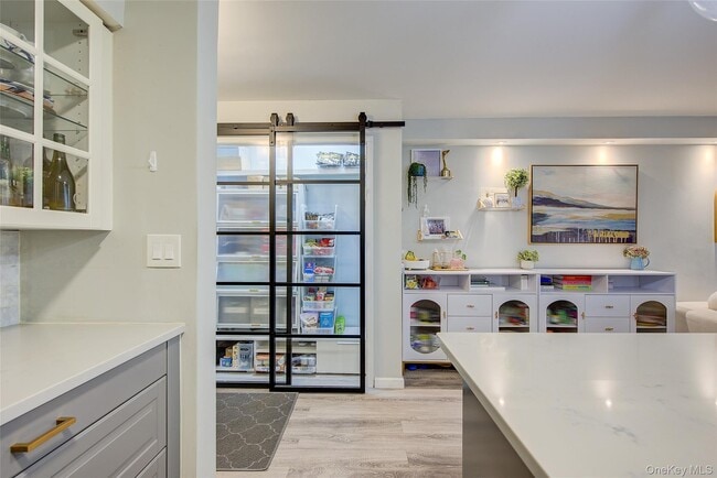 Building Photo - 209-33 26th Ave