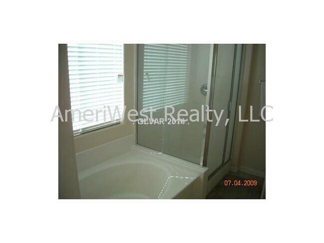 Building Photo - 88 El Castillo Ct