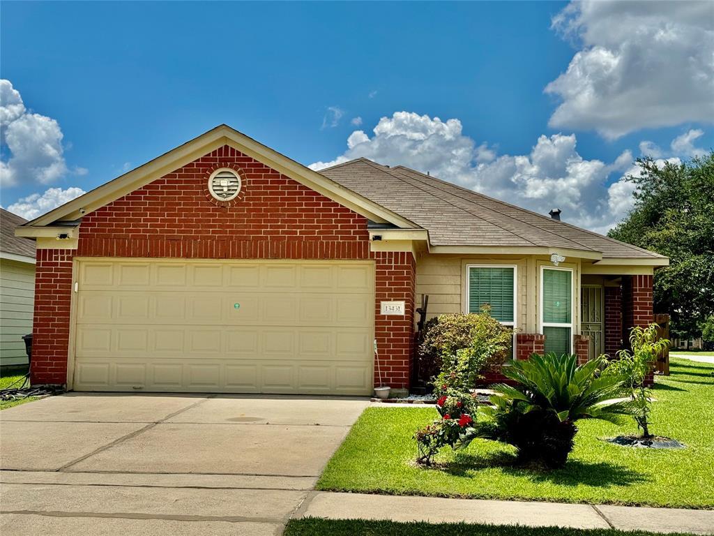 Foto principal - 13431 Dahlia Green Way