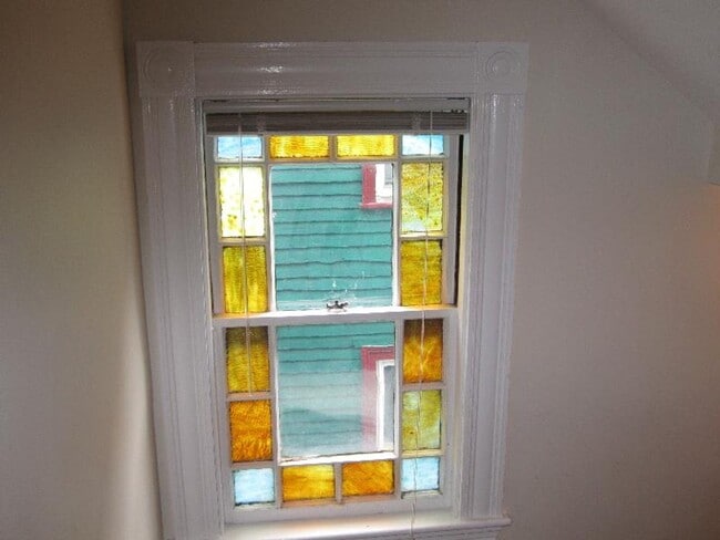 Foto del edificio - Walk to BU West Campus, Large Deck, Laundr...