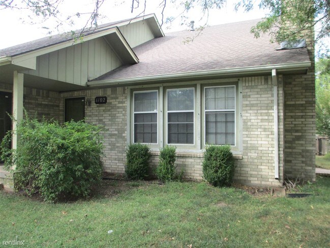 Foto del edificio - 3 br, 1.5 bath House - 1102 E Kay St