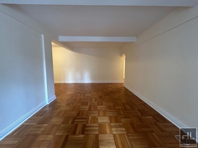 Building Photo - EAST 56 STREET