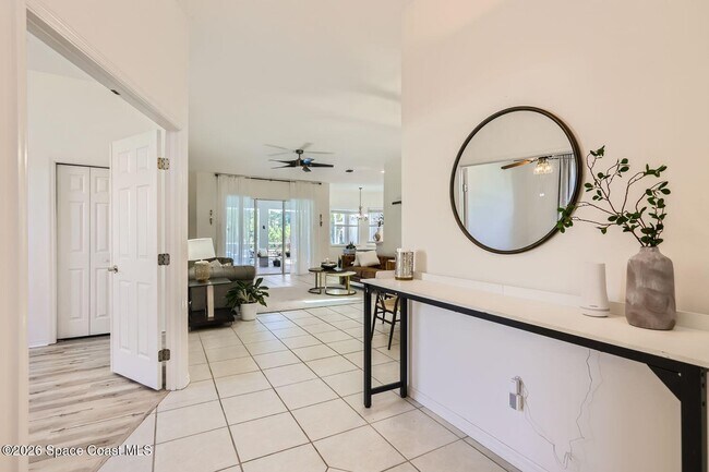 Foto del edificio - 796 Suntree Woods Dr