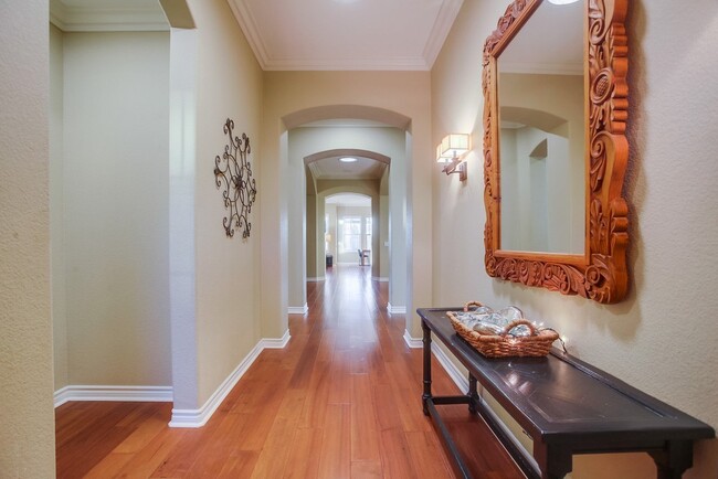 Foto del edificio - 8462 Donaker St