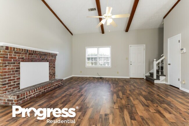 Building Photo - 3521 Rosebud Rd