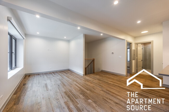 Foto del edificio - 1333 W Estes Ave