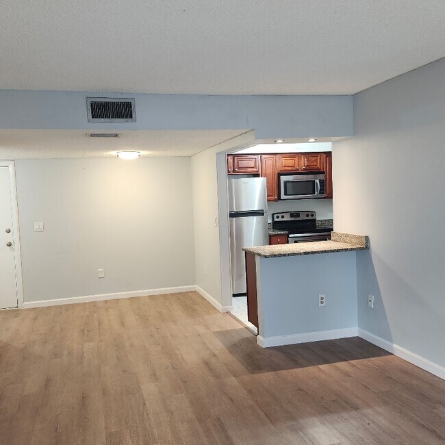 Foto del edificio - 950 S Kanner Hwy