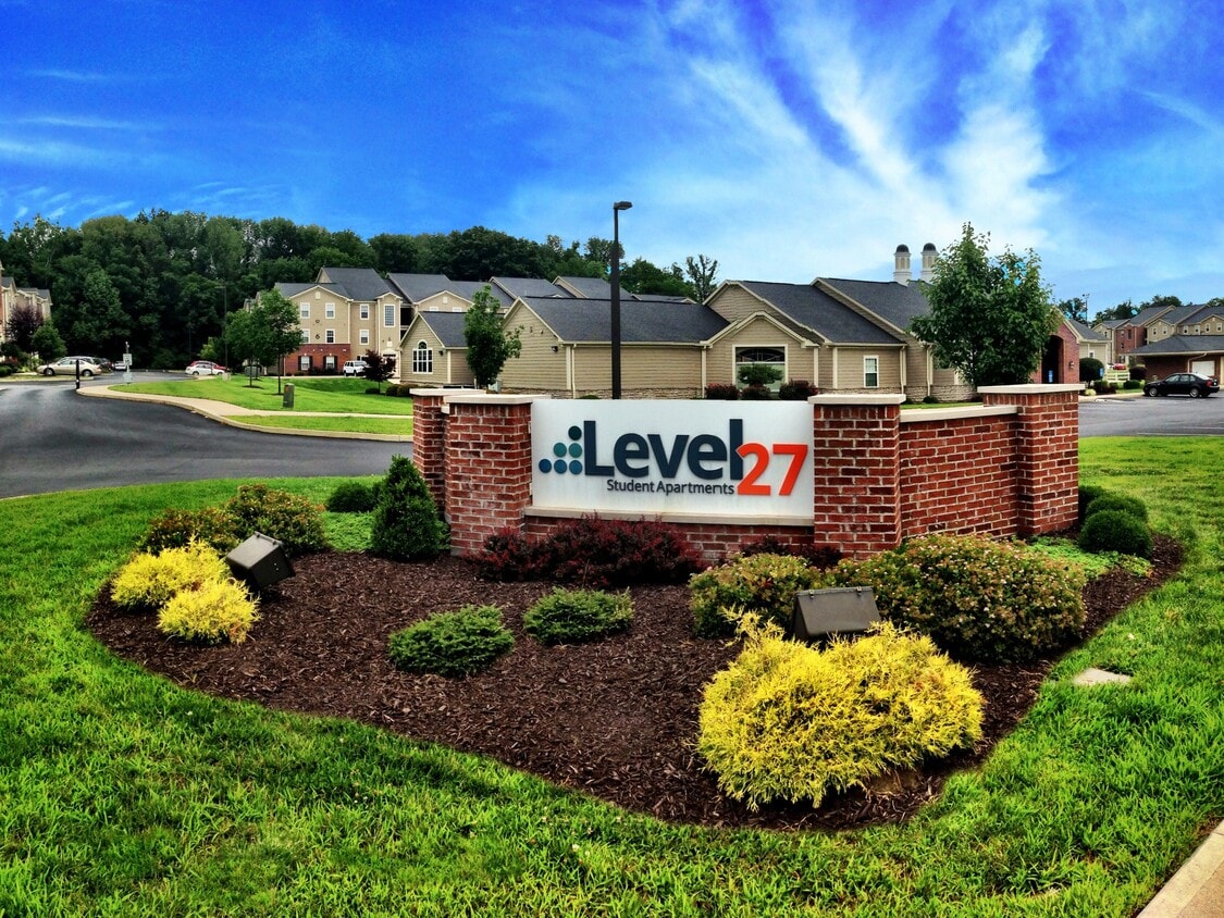 Level 27 Apartments 3770 Southpointe Pky Oxford, OH
