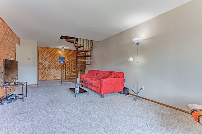 Foto del edificio - 821 Oakton St