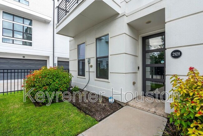 Foto del edificio - 2928 Lamar St