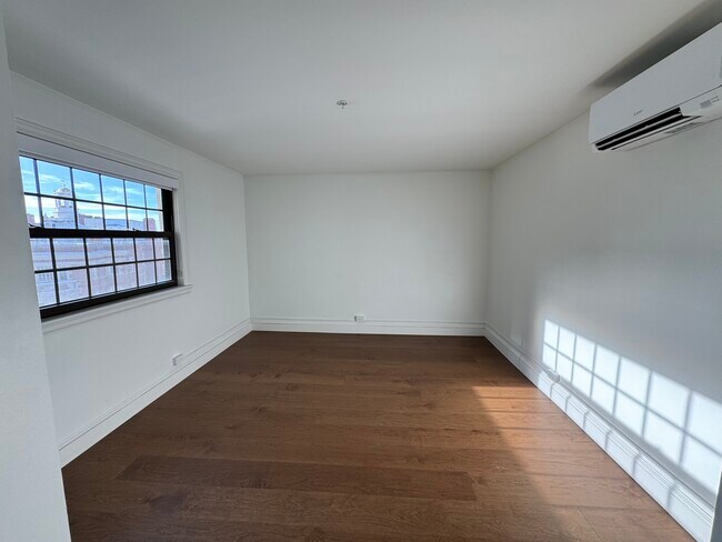 Foto del edificio - 1137 Massachusetts Ave