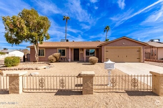 Building Photo - 14409 N 34th Way