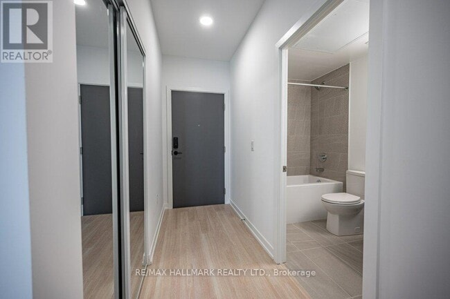 Building Photo - 9751 Markham Rd