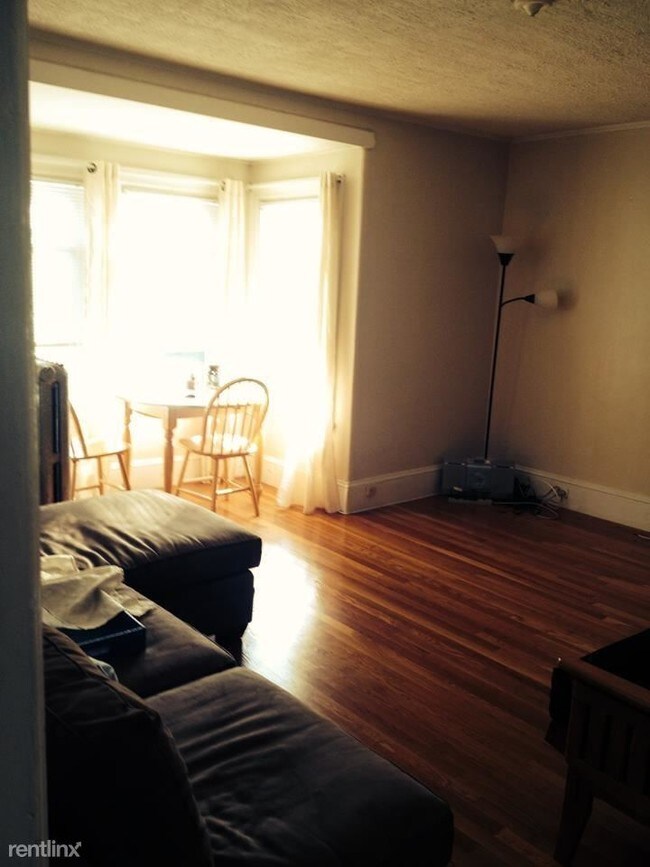 Foto del edificio - 96 Harvard St