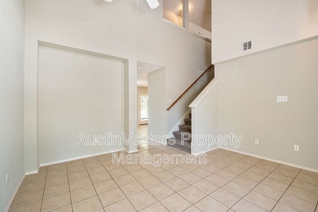 Foto del edificio - 808 Flatters Way