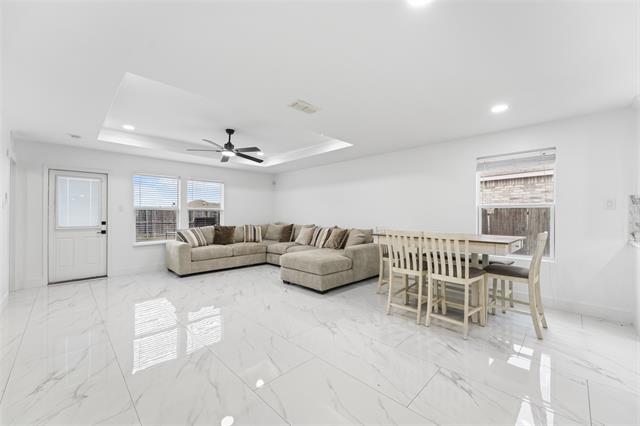 Foto del edificio - 106 Abelia Dr