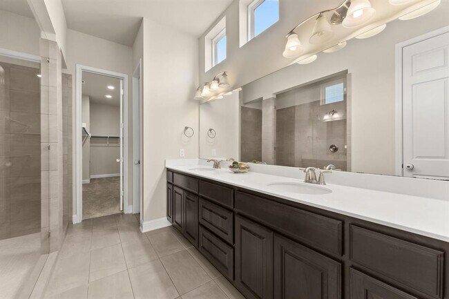 Building Photo - 5600 Rio Chama Cove