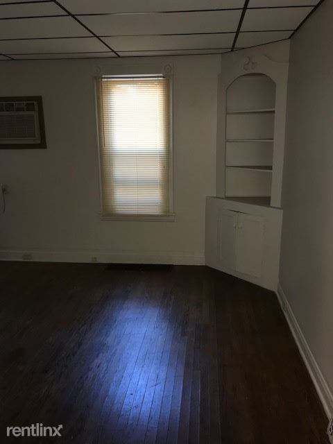 Building Photo - 2 br, 1 bath  - 211 Mason Ave Apt 1