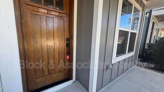 Foto del edificio - 200 E Moore St