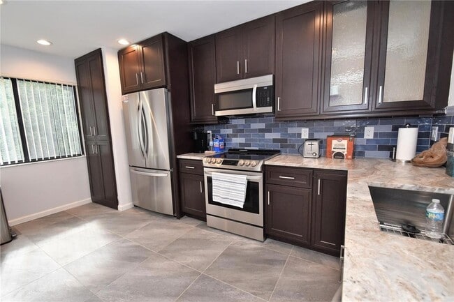Building Photo - 1508 Pelican Cove Rd
